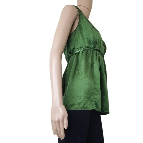Magaschoni Sleeveless Pleated Green Blouse - Picture 3 of 4